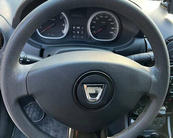 Серый Дачия Duster, объемом двигателя 1.46 л и пробегом 171 тыс. км за 8999 $, фото 6 на Automoto.ua