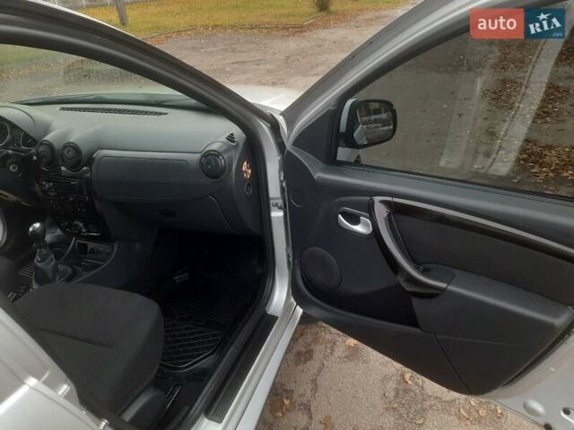 Серый Дачия Duster, объемом двигателя 0 л и пробегом 184 тыс. км за 8200 $, фото 35 на Automoto.ua