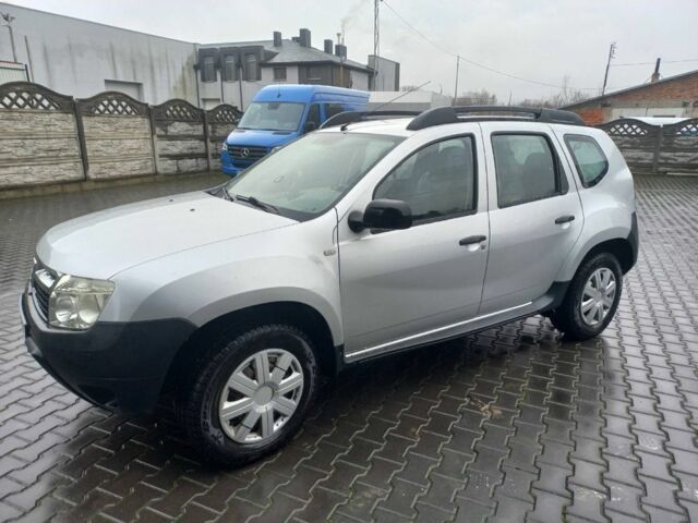 Сірий Дачія Duster, об'ємом двигуна 1.5 л та пробігом 247 тис. км за 9000 $, фото 7 на Automoto.ua