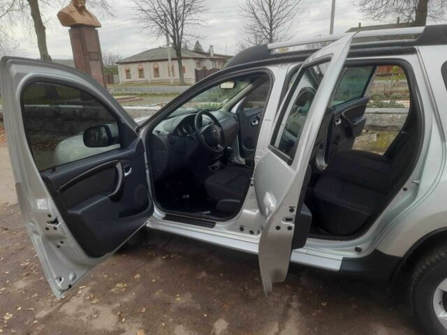 Серый Дачия Duster, объемом двигателя 1.5 л и пробегом 184 тыс. км за 8100 $, фото 15 на Automoto.ua