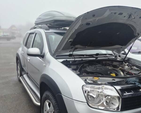 Серый Дачия Duster, объемом двигателя 1.46 л и пробегом 216 тыс. км за 11000 $, фото 13 на Automoto.ua
