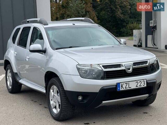 Серый Дачия Duster, объемом двигателя 1.6 л и пробегом 146 тыс. км за 8650 $, фото 25 на Automoto.ua