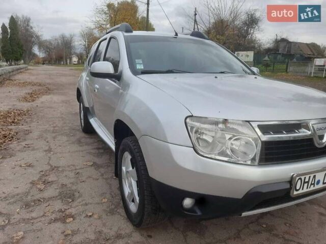 Серый Дачия Duster, объемом двигателя 0 л и пробегом 184 тыс. км за 8200 $, фото 7 на Automoto.ua