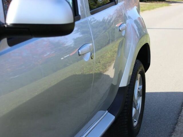 Серый Дачия Duster, объемом двигателя 1.6 л и пробегом 133 тыс. км за 5699 $, фото 11 на Automoto.ua