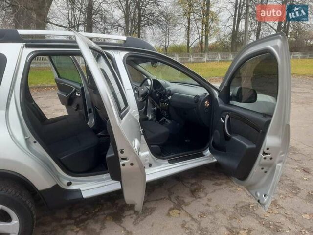 Серый Дачия Duster, объемом двигателя 0 л и пробегом 184 тыс. км за 8200 $, фото 26 на Automoto.ua