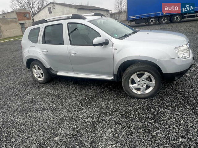 Сірий Дачія Duster, об'ємом двигуна 1.6 л та пробігом 133 тис. км за 7800 $, фото 11 на Automoto.ua
