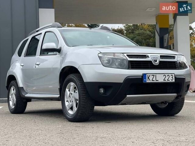 Серый Дачия Duster, объемом двигателя 1.6 л и пробегом 146 тыс. км за 8650 $, фото 5 на Automoto.ua