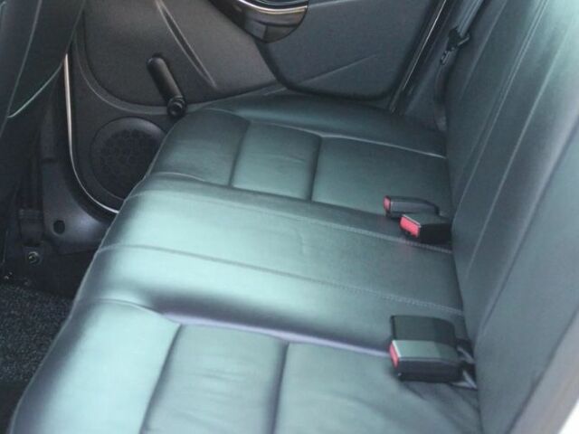 Серый Дачия Duster, объемом двигателя 1.6 л и пробегом 133 тыс. км за 5699 $, фото 16 на Automoto.ua