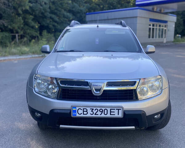 Сірий Дачія Duster, об'ємом двигуна 1.46 л та пробігом 225 тис. км за 8499 $, фото 1 на Automoto.ua