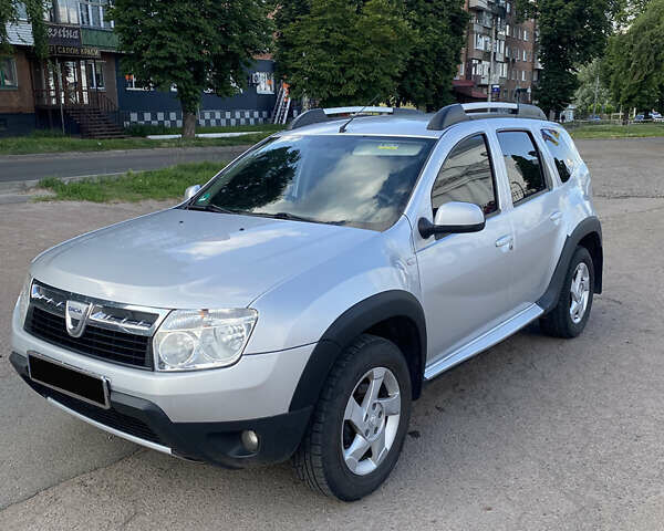 Сірий Дачія Duster, об'ємом двигуна 1.46 л та пробігом 225 тис. км за 8499 $, фото 17 на Automoto.ua
