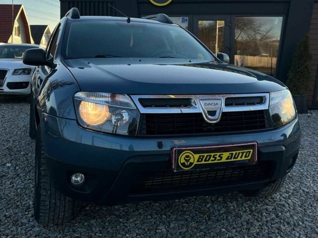Сірий Дачія Duster, об'ємом двигуна 1.5 л та пробігом 256 тис. км за 9500 $, фото 1 на Automoto.ua