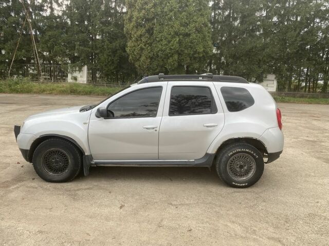 Сірий Дачія Duster, об'ємом двигуна 1.5 л та пробігом 262 тис. км за 5800 $, фото 3 на Automoto.ua