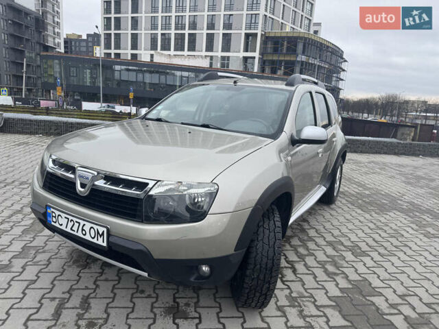 Сірий Дачія Duster, об'ємом двигуна 1.46 л та пробігом 196 тис. км за 10500 $, фото 2 на Automoto.ua