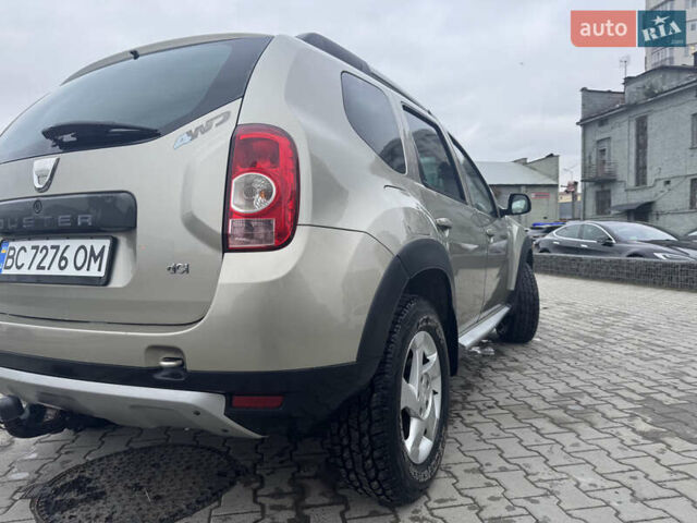 Сірий Дачія Duster, об'ємом двигуна 1.46 л та пробігом 196 тис. км за 10500 $, фото 13 на Automoto.ua