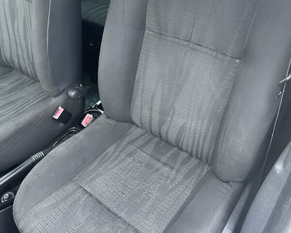 Сірий Дачія Duster, об'ємом двигуна 1.46 л та пробігом 196 тис. км за 10500 $, фото 40 на Automoto.ua