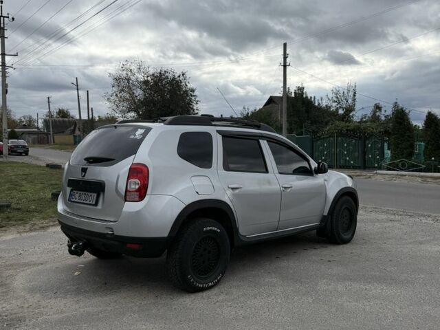 Дачія Duster 2011 у Звенигородка на Automoto.ua Сірий Дачія Duster, об'ємом двигуна 1.5 л та пробігом 230 тис. км за 6500 $, фото 3 на Automoto.ua