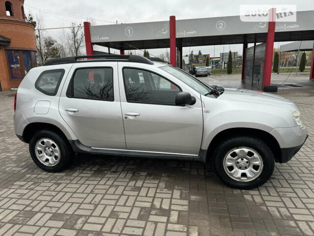 Сірий Дачія Duster, об'ємом двигуна 1.6 л та пробігом 209 тис. км за 8500 $, фото 12 на Automoto.ua