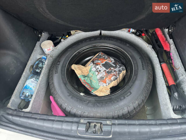 Сірий Дачія Duster, об'ємом двигуна 1.46 л та пробігом 196 тис. км за 10500 $, фото 30 на Automoto.ua