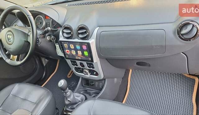 Серый Дачия Duster, объемом двигателя 1.5 л и пробегом 180 тыс. км за 9900 $, фото 59 на Automoto.ua