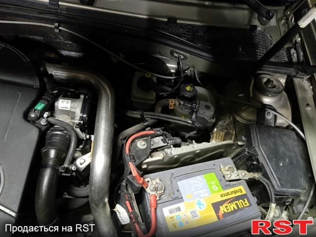 Серый Дачия Duster, объемом двигателя 1.5 л и пробегом 255 тыс. км за 7950 $, фото 2 на Automoto.ua