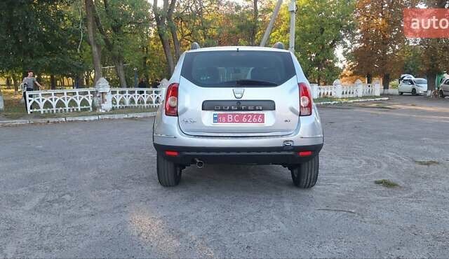 Серый Дачия Duster, объемом двигателя 1.5 л и пробегом 180 тыс. км за 9900 $, фото 5 на Automoto.ua