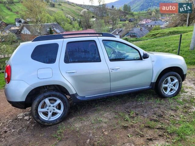 Серый Дачия Duster, объемом двигателя 1.5 л и пробегом 207 тыс. км за 7900 $, фото 11 на Automoto.ua