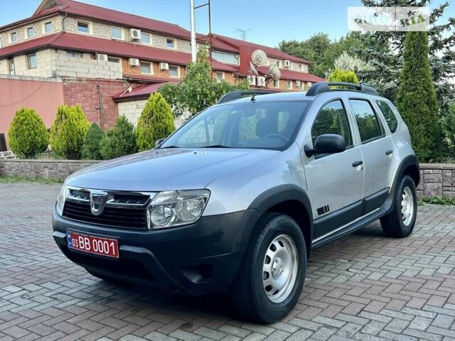 Сірий Дачія Duster, об'ємом двигуна 1.5 л та пробігом 204 тис. км за 8990 $, фото 9 на Automoto.ua