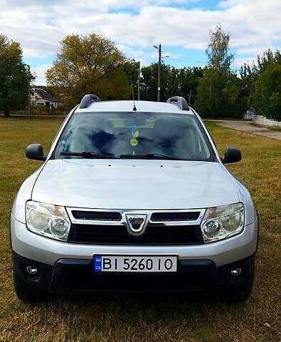 Сірий Дачія Duster, об'ємом двигуна 1.6 л та пробігом 188 тис. км за 8900 $, фото 4 на Automoto.ua