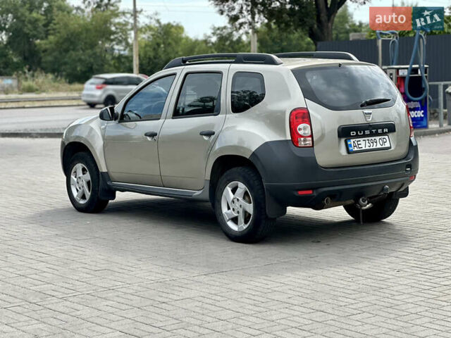 Серый Дачия Duster, объемом двигателя 1.6 л и пробегом 262 тыс. км за 8999 $, фото 6 на Automoto.ua