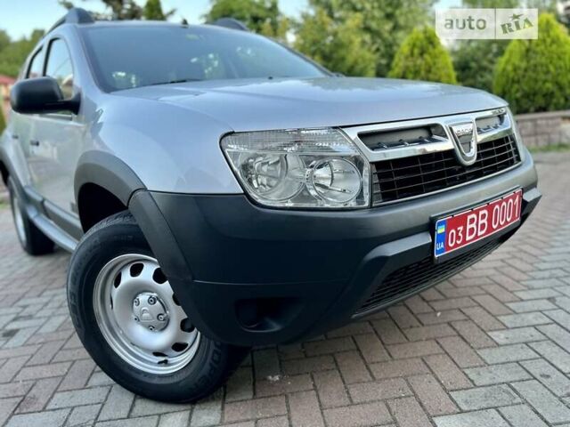 Серый Дачия Duster, объемом двигателя 1.5 л и пробегом 204 тыс. км за 8990 $, фото 15 на Automoto.ua