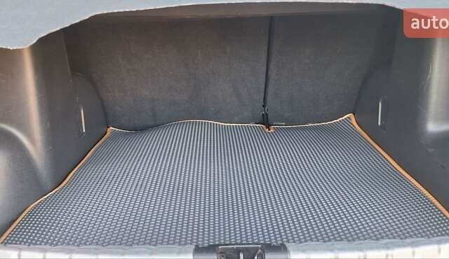 Серый Дачия Duster, объемом двигателя 1.5 л и пробегом 180 тыс. км за 9900 $, фото 12 на Automoto.ua