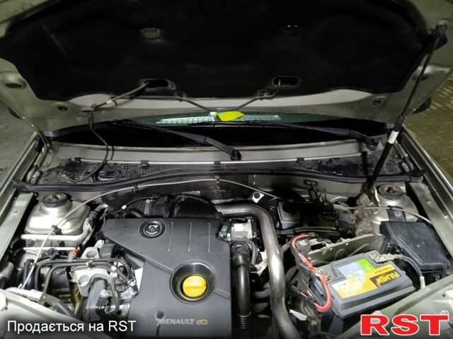 Серый Дачия Duster, объемом двигателя 1.5 л и пробегом 255 тыс. км за 7950 $, фото 5 на Automoto.ua