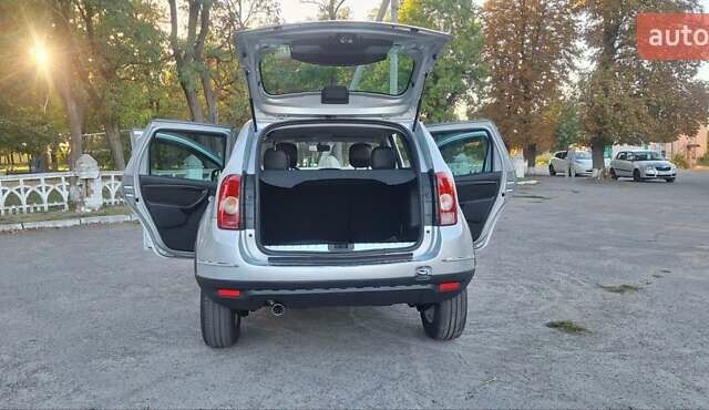 Серый Дачия Duster, объемом двигателя 1.5 л и пробегом 180 тыс. км за 9900 $, фото 77 на Automoto.ua