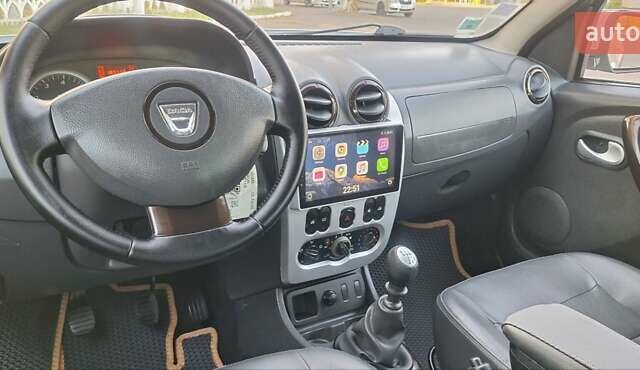 Серый Дачия Duster, объемом двигателя 1.5 л и пробегом 180 тыс. км за 9900 $, фото 53 на Automoto.ua