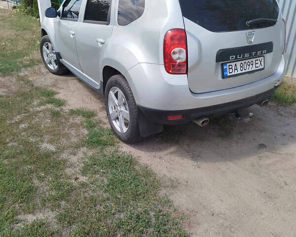 Сірий Дачія Duster, об'ємом двигуна 1.46 л та пробігом 197 тис. км за 8300 $, фото 2 на Automoto.ua