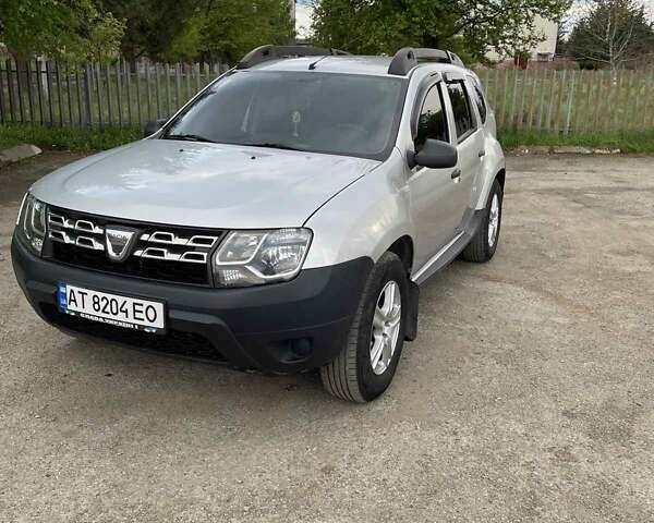 Сірий Дачія Duster, об'ємом двигуна 1.6 л та пробігом 200 тис. км за 9400 $, фото 2 на Automoto.ua