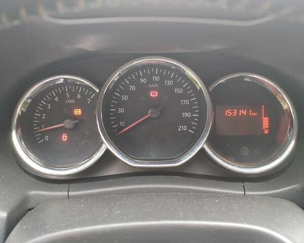 Серый Дачия Duster, объемом двигателя 1.5 л и пробегом 153 тыс. км за 9300 $, фото 9 на Automoto.ua