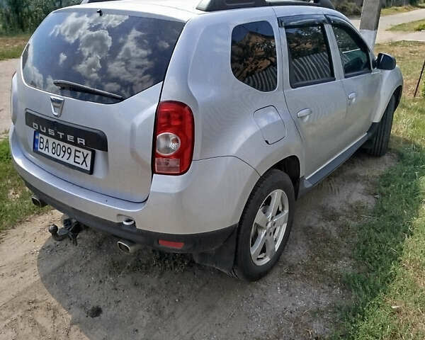 Сірий Дачія Duster, об'ємом двигуна 1.46 л та пробігом 197 тис. км за 8300 $, фото 3 на Automoto.ua