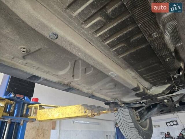 Серый Дачия Duster, объемом двигателя 1.2 л и пробегом 103 тыс. км за 9950 $, фото 64 на Automoto.ua