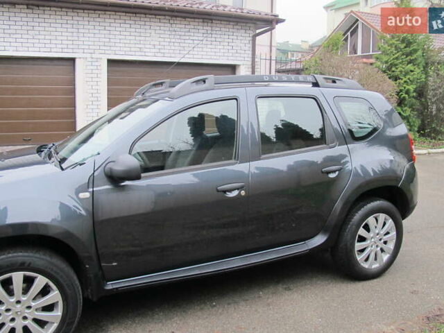 Серый Дачия Duster, объемом двигателя 1.6 л и пробегом 194 тыс. км за 10250 $, фото 6 на Automoto.ua