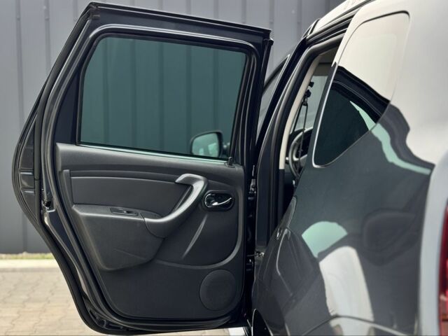 Сірий Дачія Duster, об'ємом двигуна 1.2 л та пробігом 85 тис. км за 9900 $, фото 13 на Automoto.ua