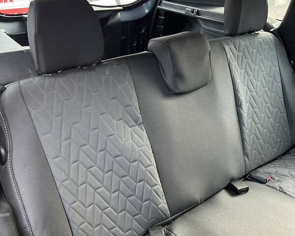 Сірий Дачія Duster, об'ємом двигуна 1.5 л та пробігом 121 тис. км за 10900 $, фото 18 на Automoto.ua
