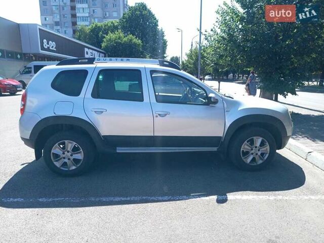 Сірий Дачія Duster, об'ємом двигуна 1.5 л та пробігом 175 тис. км за 10800 $, фото 4 на Automoto.ua