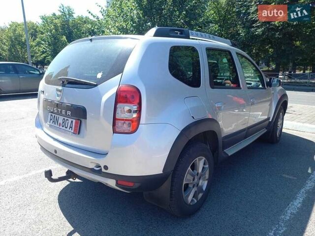 Сірий Дачія Duster, об'ємом двигуна 1.5 л та пробігом 175 тис. км за 10800 $, фото 5 на Automoto.ua