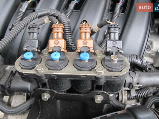 Серый Дачия Duster, объемом двигателя 1.6 л и пробегом 194 тыс. км за 10250 $, фото 19 на Automoto.ua