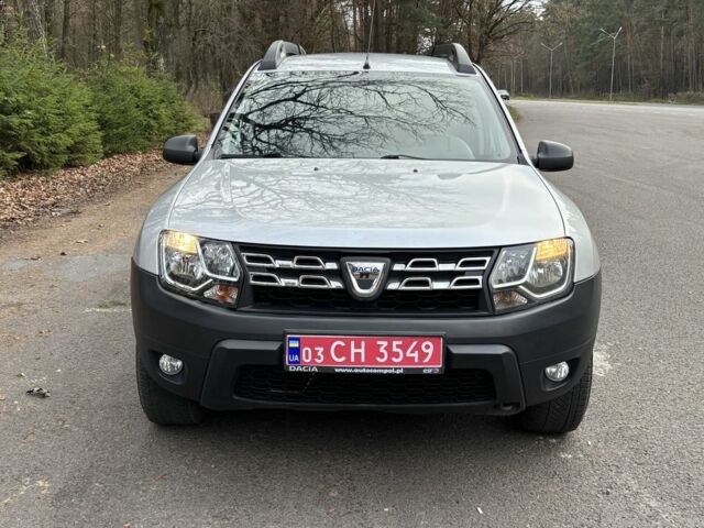 Серый Дачия Duster, объемом двигателя 1.5 л и пробегом 229 тыс. км за 9200 $, фото 1 на Automoto.ua