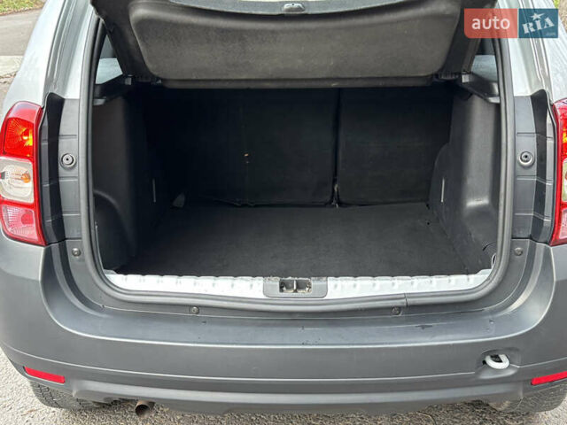 Серый Дачия Duster, объемом двигателя 1.5 л и пробегом 229 тыс. км за 9200 $, фото 14 на Automoto.ua