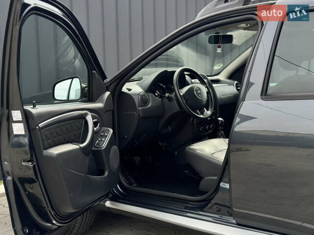 Сірий Дачія Duster, об'ємом двигуна 1.2 л та пробігом 85 тис. км за 9900 $, фото 23 на Automoto.ua