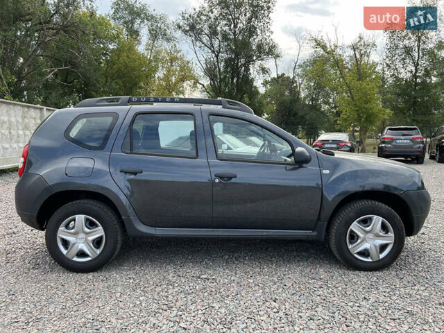 Сірий Дачія Duster, об'ємом двигуна 1.5 л та пробігом 121 тис. км за 10900 $, фото 8 на Automoto.ua