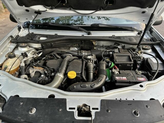Сірий Дачія Duster, об'ємом двигуна 1.5 л та пробігом 226 тис. км за 9600 $, фото 15 на Automoto.ua